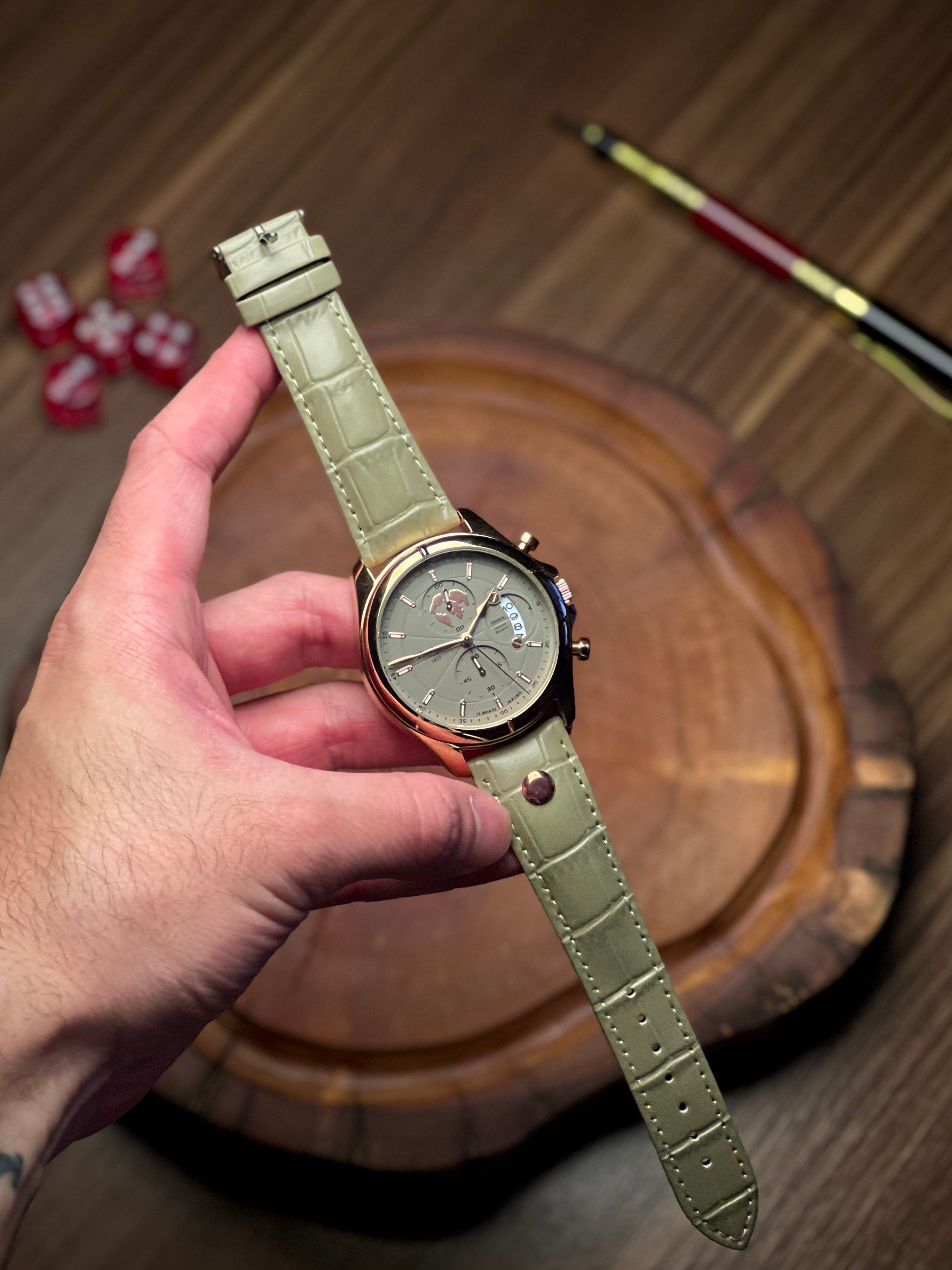 Veldune ChronoMind™ – 42mm Minimal Quartz Watch
