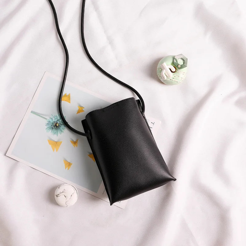 Women’s Minimalist Mini Bag