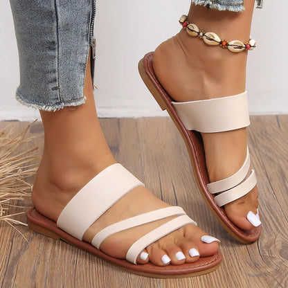 Women's Flat Leather Sandal Beauty