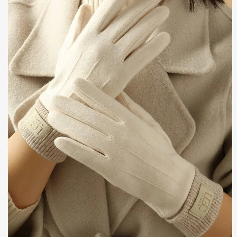 Cashmere-Blend Touchscreen Gloves